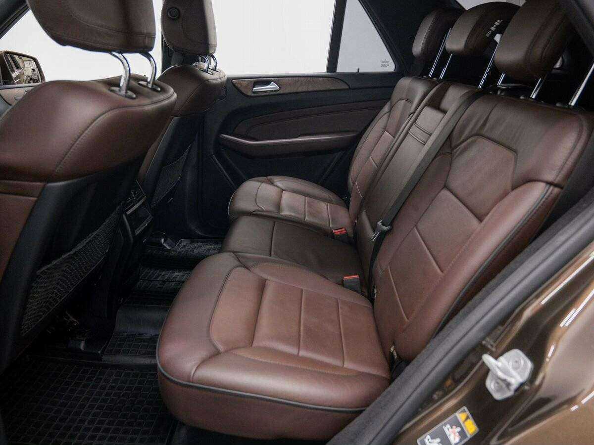 Купить Mercedes-Benz M-Класс с пробегом. Фото: #13