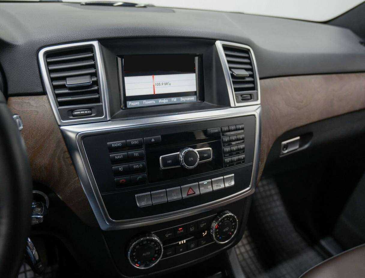 Купить Mercedes-Benz M-Класс с пробегом. Фото: #21