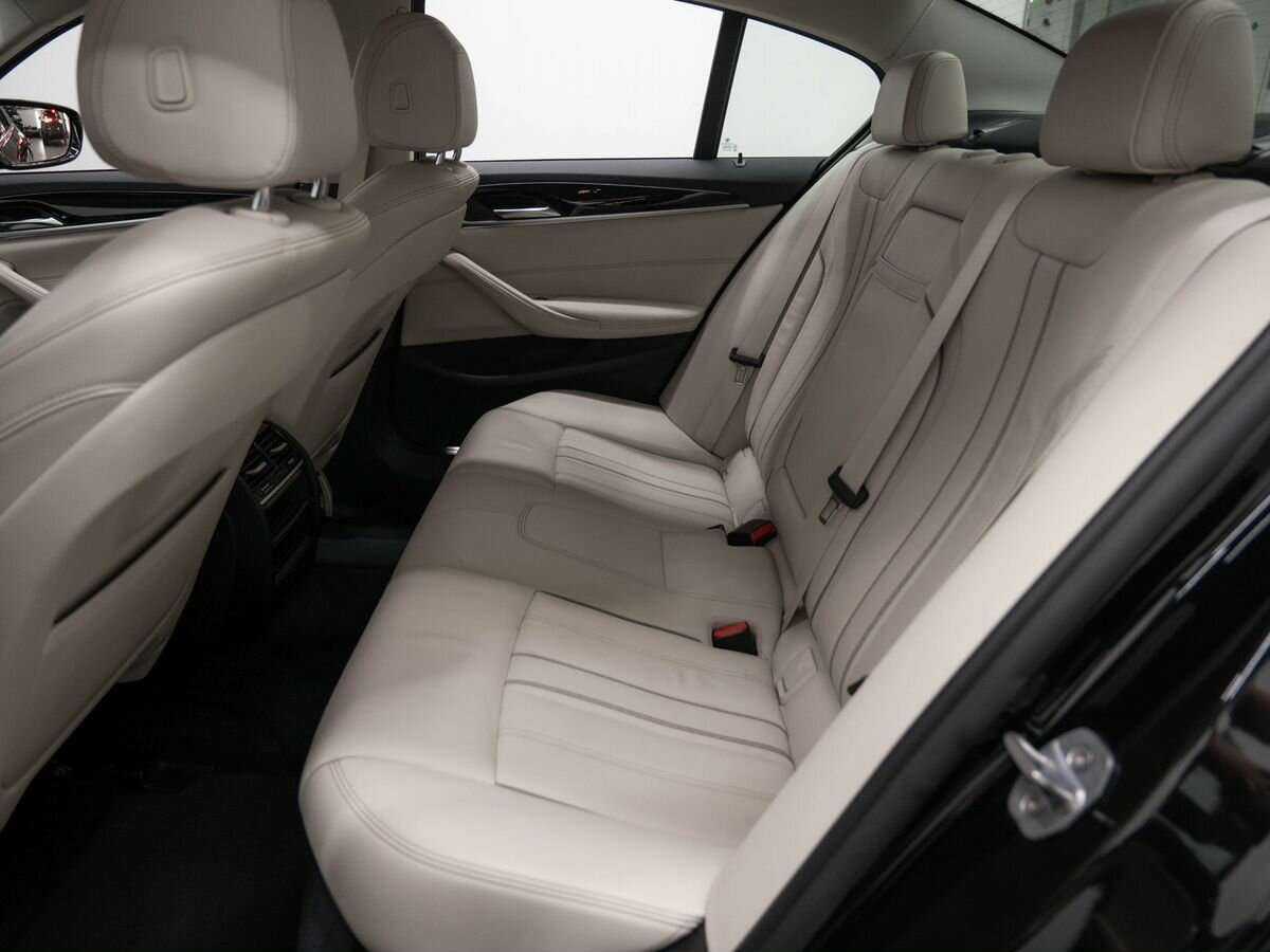 Купить BMW 5 серии с пробегом. Фото: #10