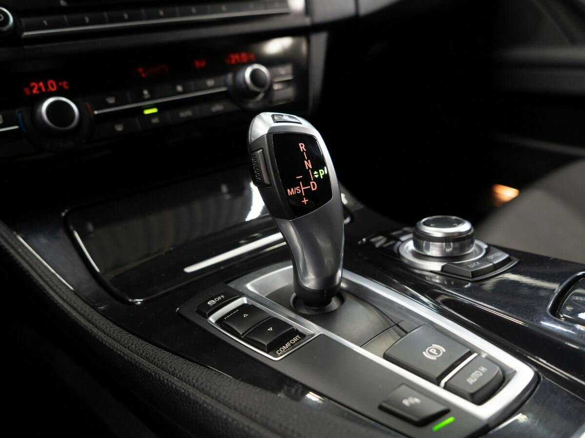 Купить BMW 5 серии с пробегом. Фото: #11