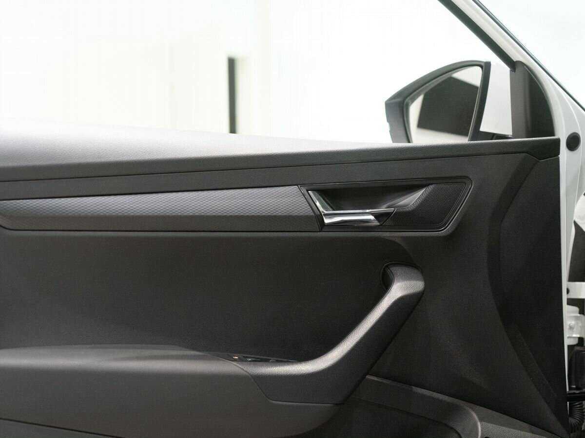 Купить Skoda Karoq с пробегом. Фото: #13