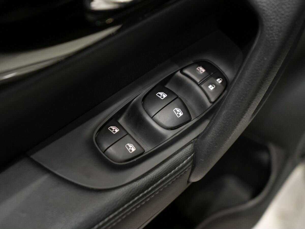 Купить Nissan Qashqai с пробегом. Фото: #13