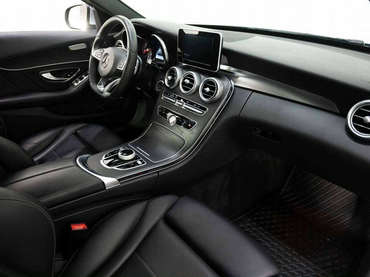 Купить Mercedes-Benz C-Класс с пробегом. Фото: #9