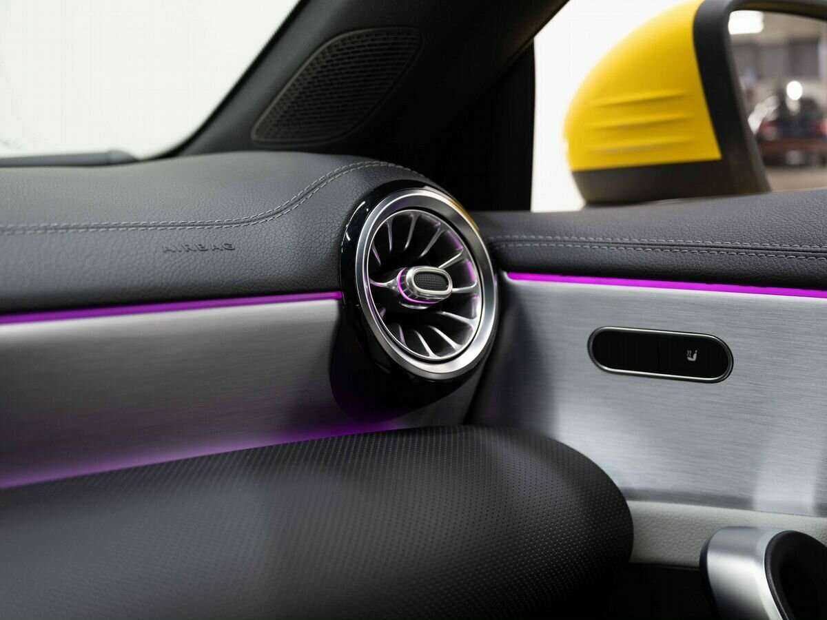 Купить Mercedes-Benz CLA с пробегом. Фото: #24