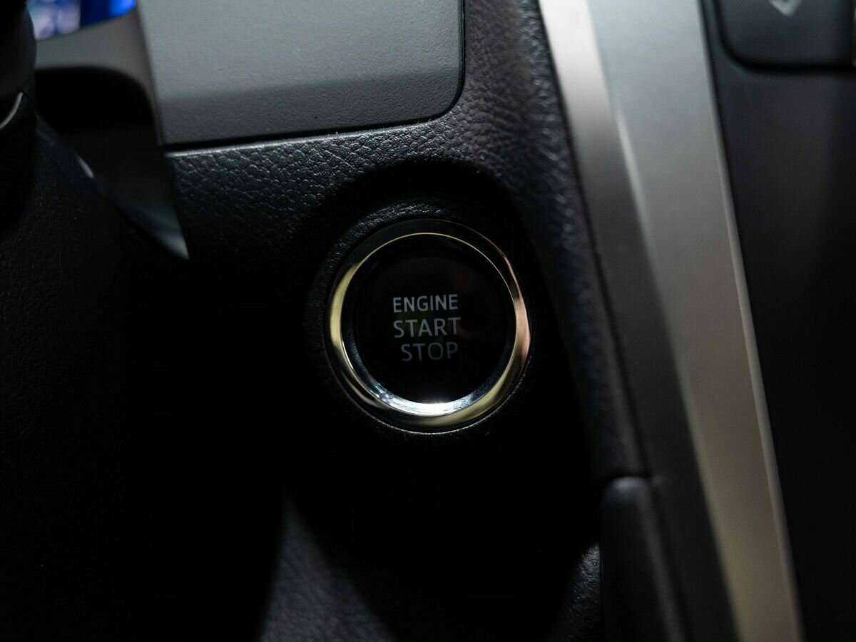 Купить Toyota Camry с пробегом. Фото: #21