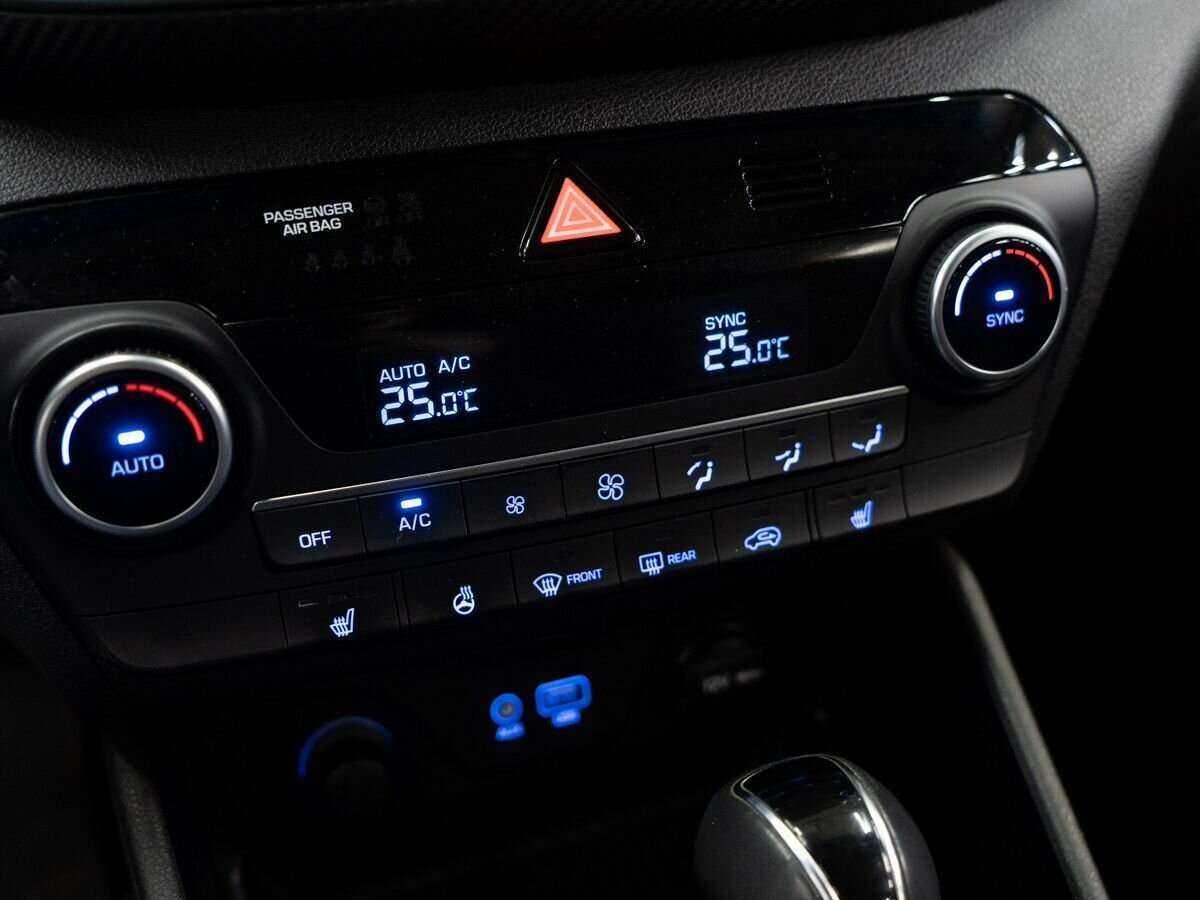 Купить Hyundai Tucson с пробегом. Фото: #10