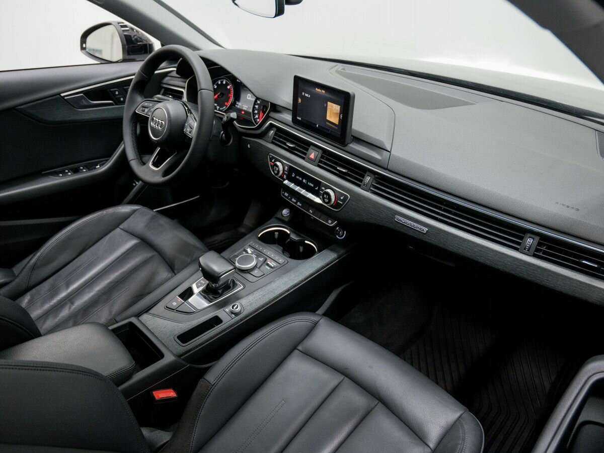 Купить Audi A4 с пробегом. Фото: #7