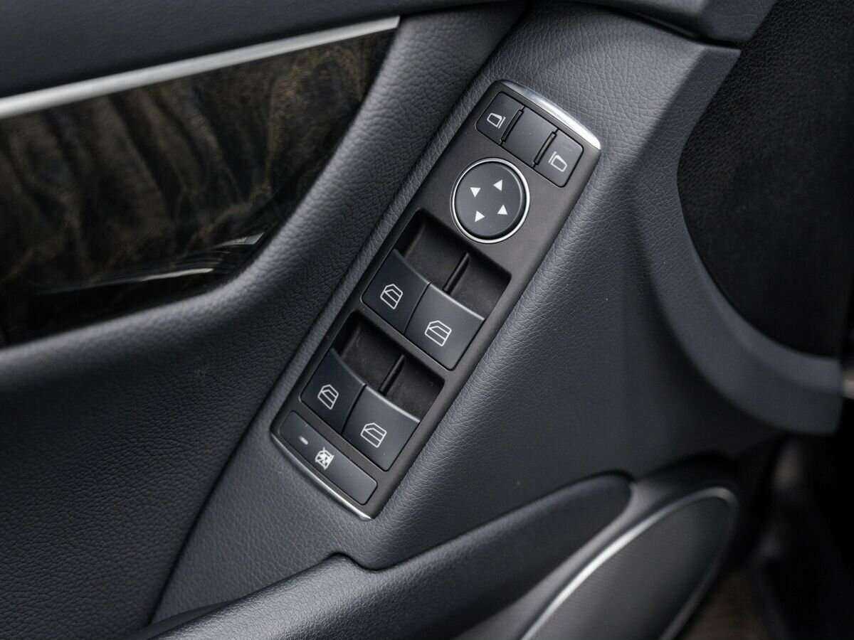 Купить Mercedes-Benz C-Класс с пробегом. Фото: #14