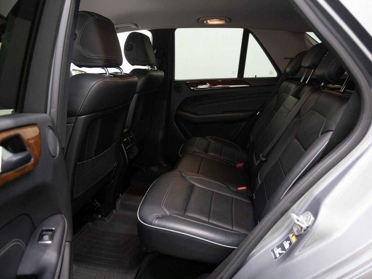 Купить Mercedes-Benz M-Класс с пробегом. Фото: #10