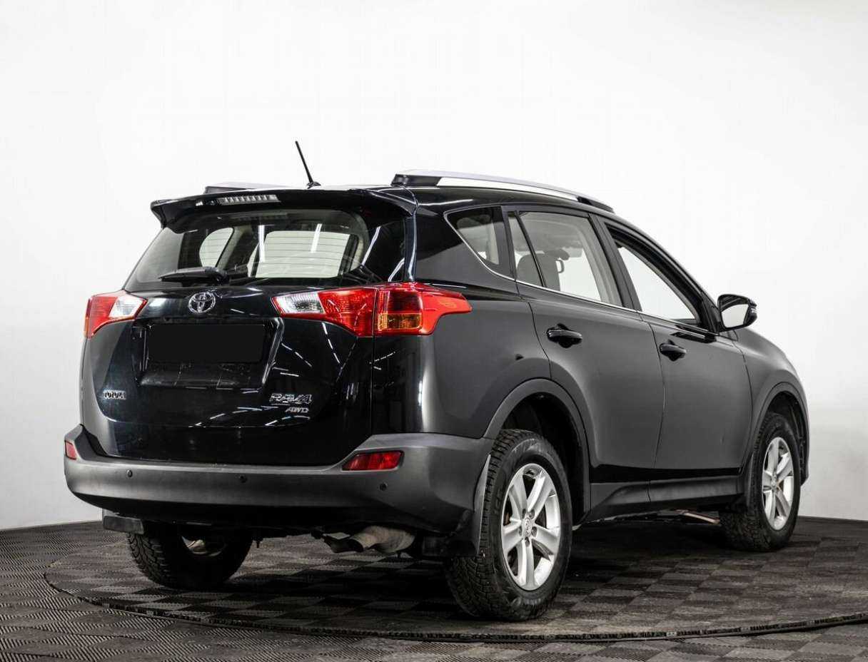 Купить Toyota RAV4 с пробегом. Фото: #5