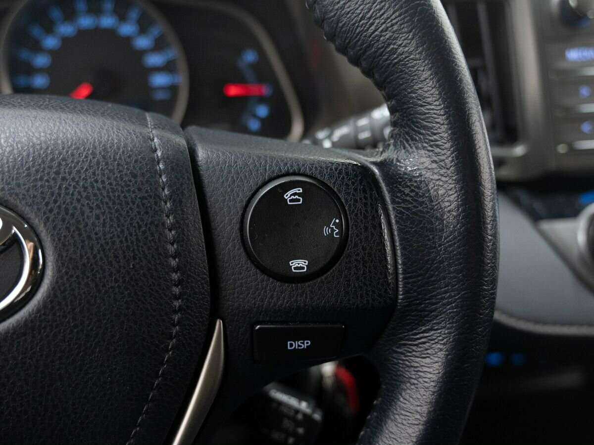 Купить Toyota RAV4 с пробегом. Фото: #19