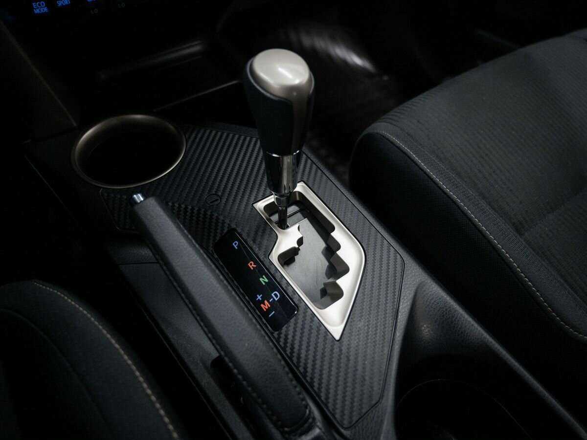 Купить Toyota RAV4 с пробегом. Фото: #20