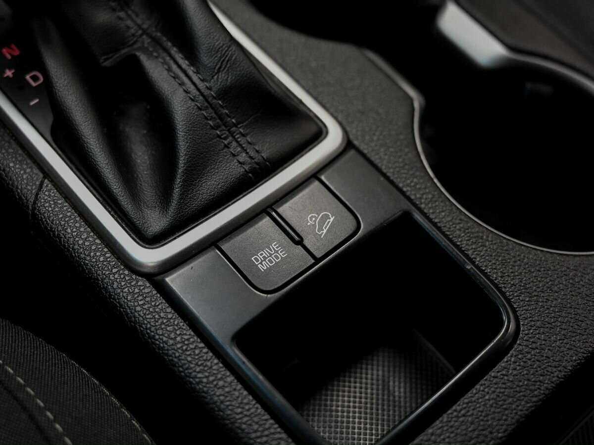 Купить Kia Sportage с пробегом. Фото: #20