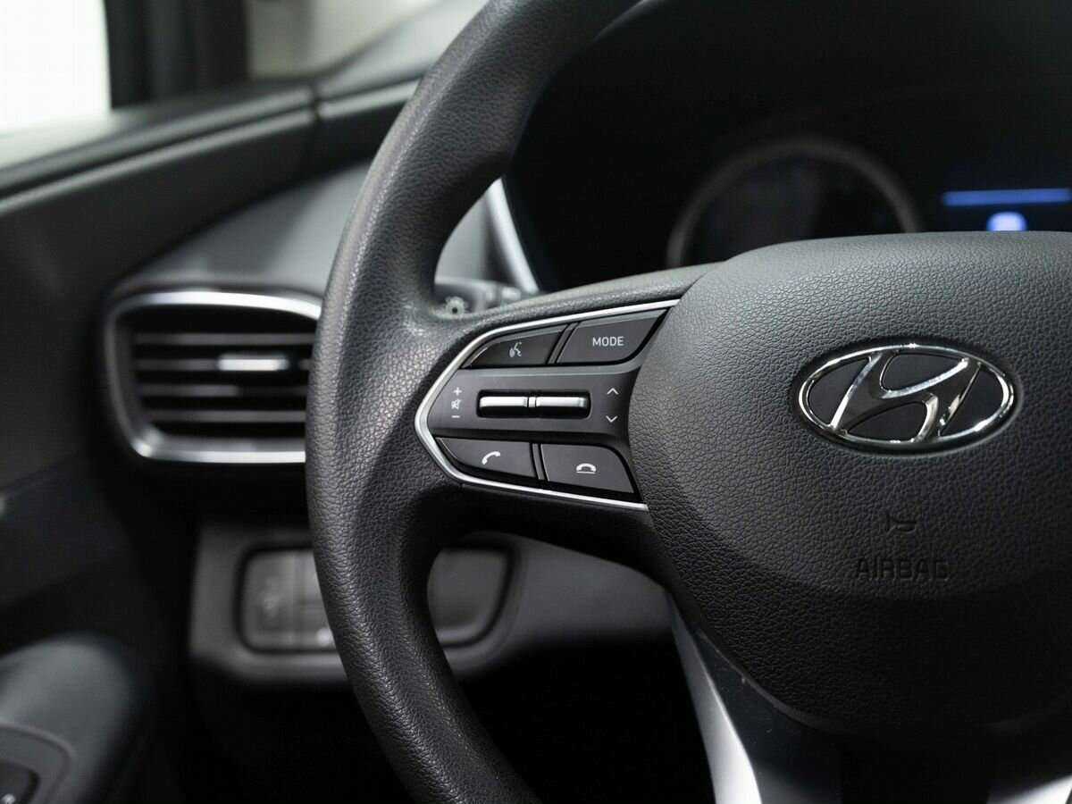 Купить Hyundai Santa Fe с пробегом. Фото: #13