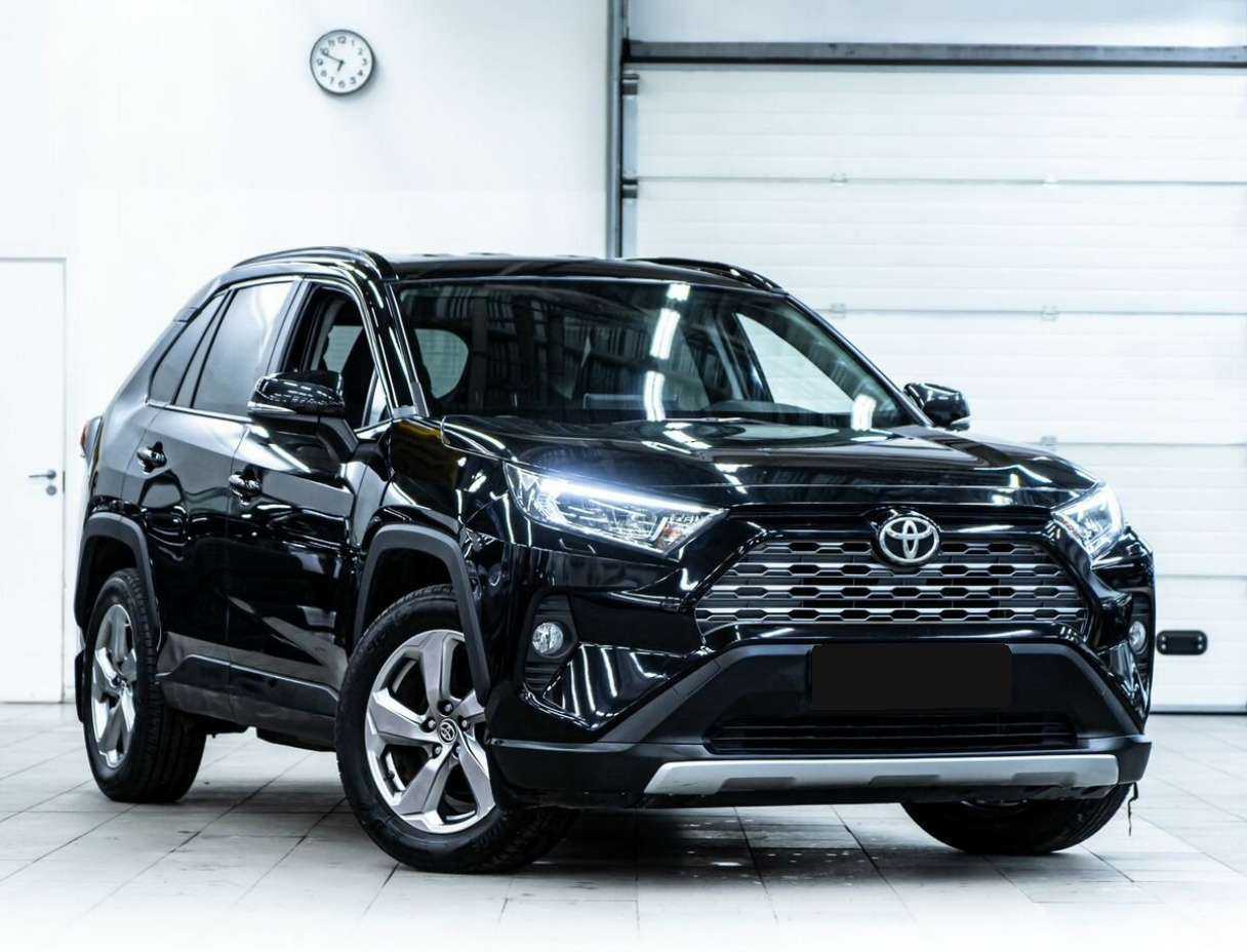 Купить Toyota RAV4 с пробегом. Фото: #1