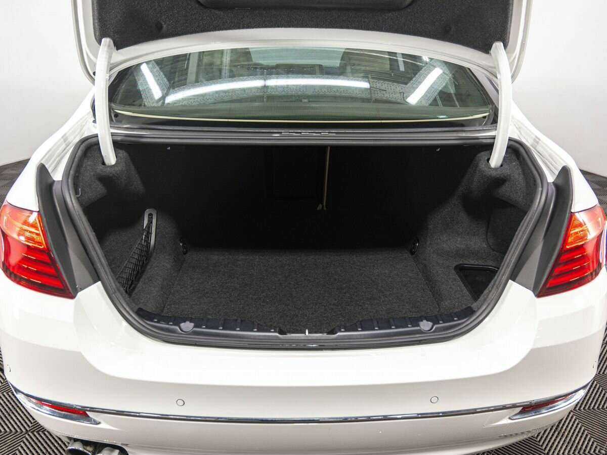 Купить BMW 5 серии с пробегом. Фото: #28