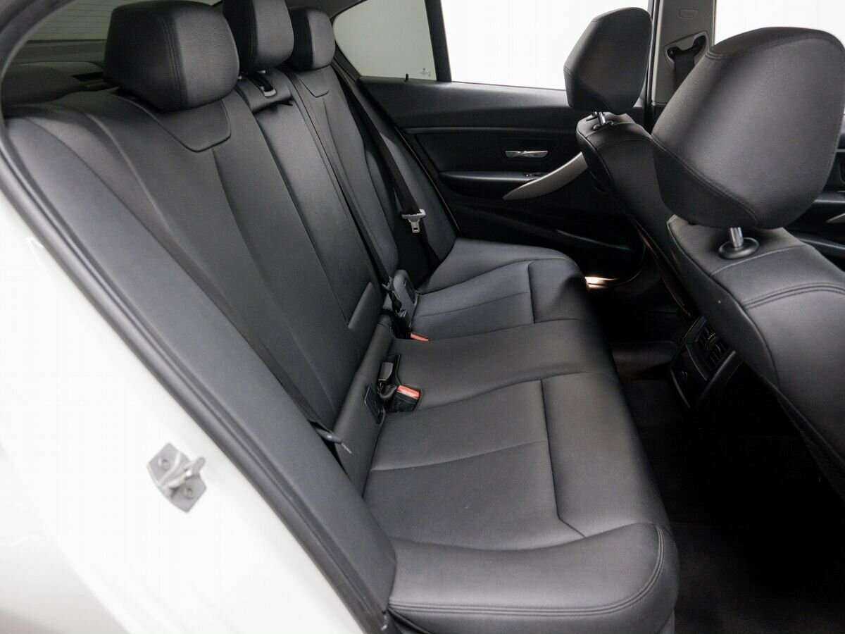 Купить BMW 3 серии с пробегом. Фото: #8