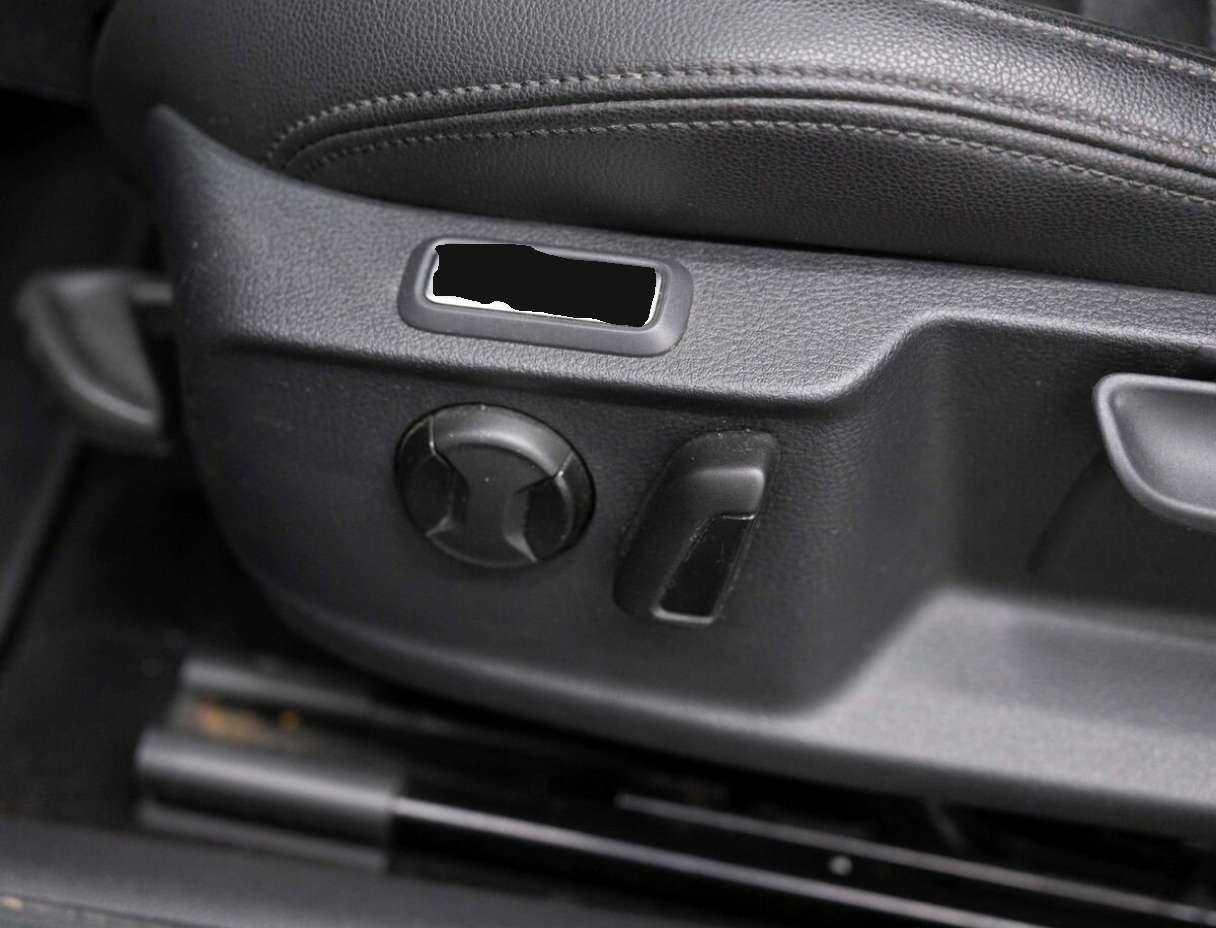 Купить Volkswagen Passat с пробегом. Фото: #16