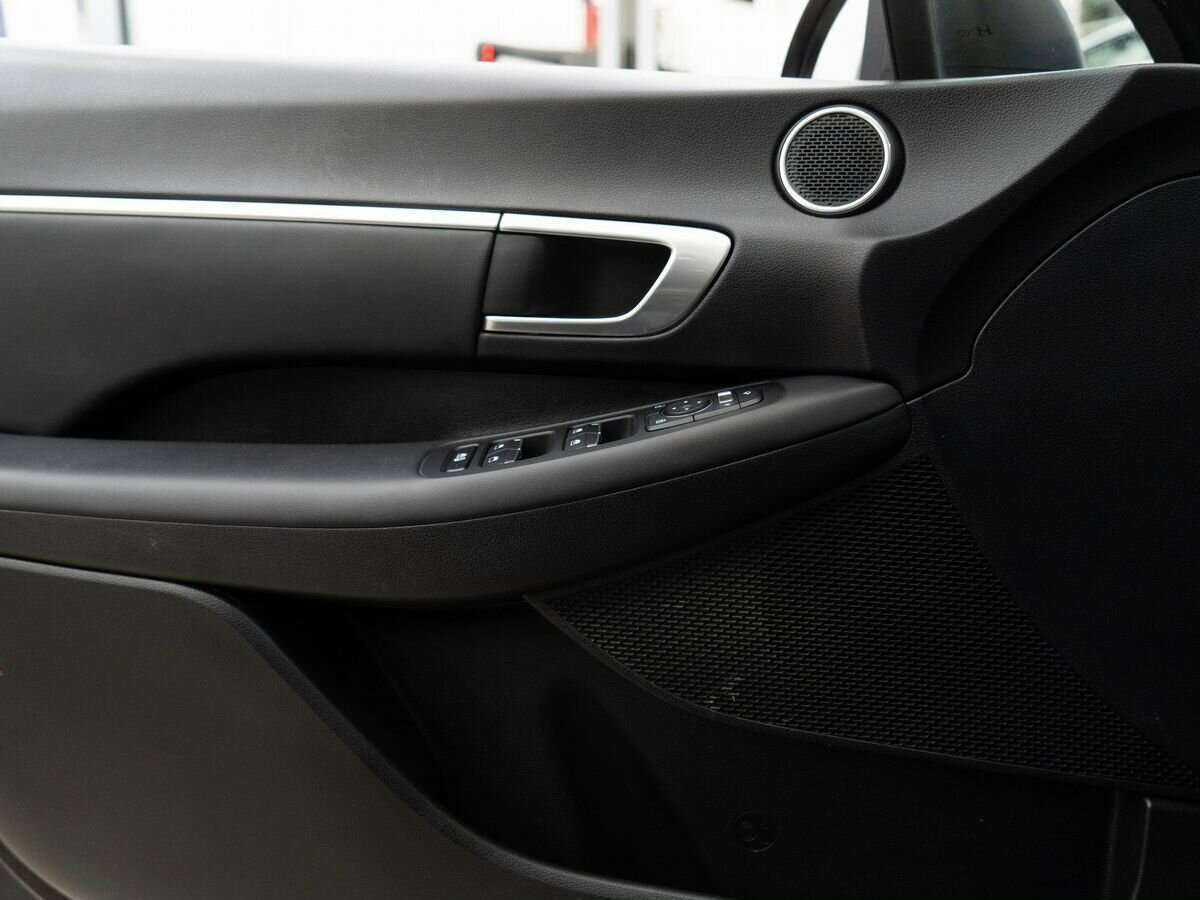 Купить Hyundai Sonata с пробегом. Фото: #14