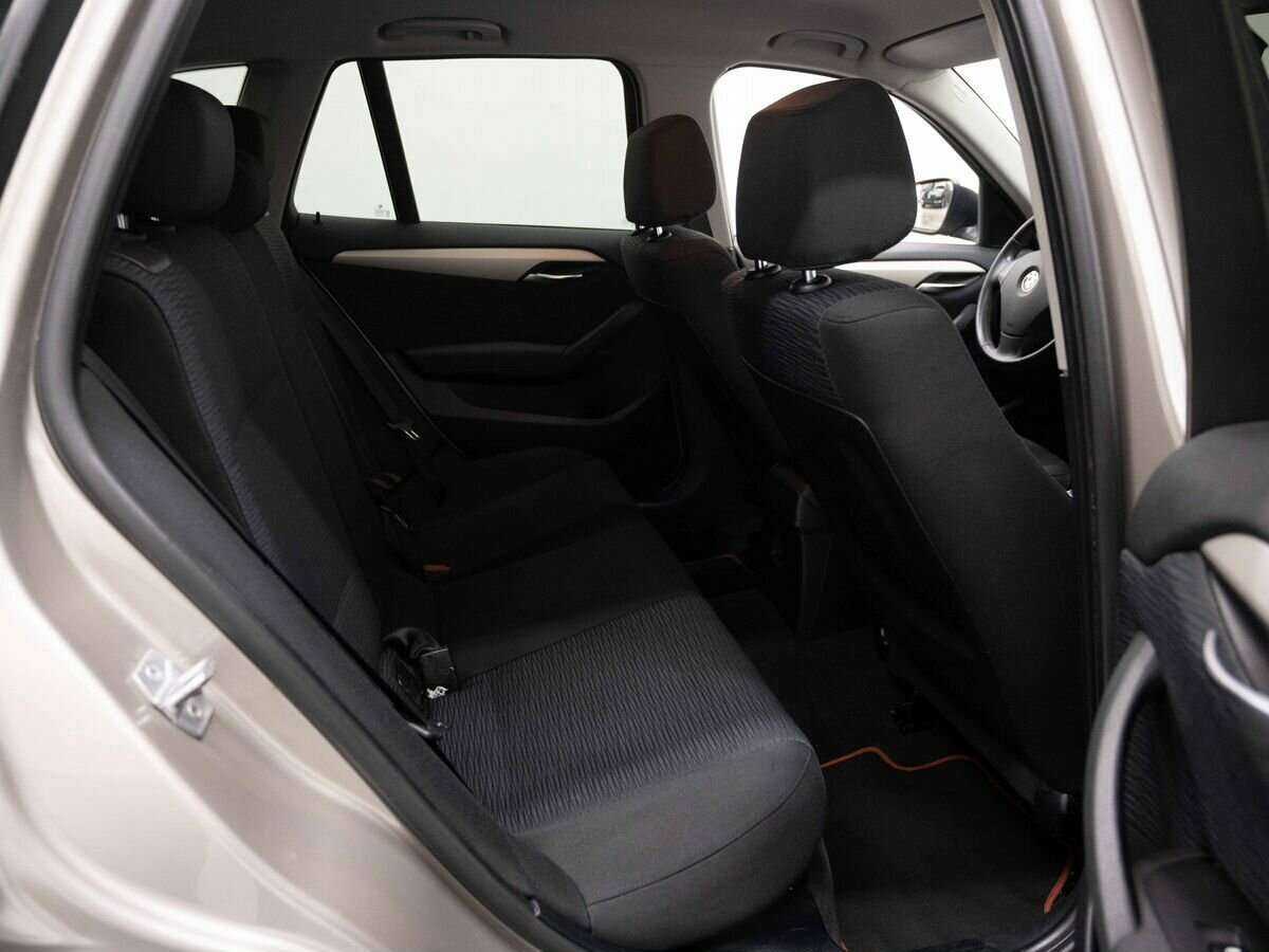 Купить BMW X1 с пробегом. Фото: #9