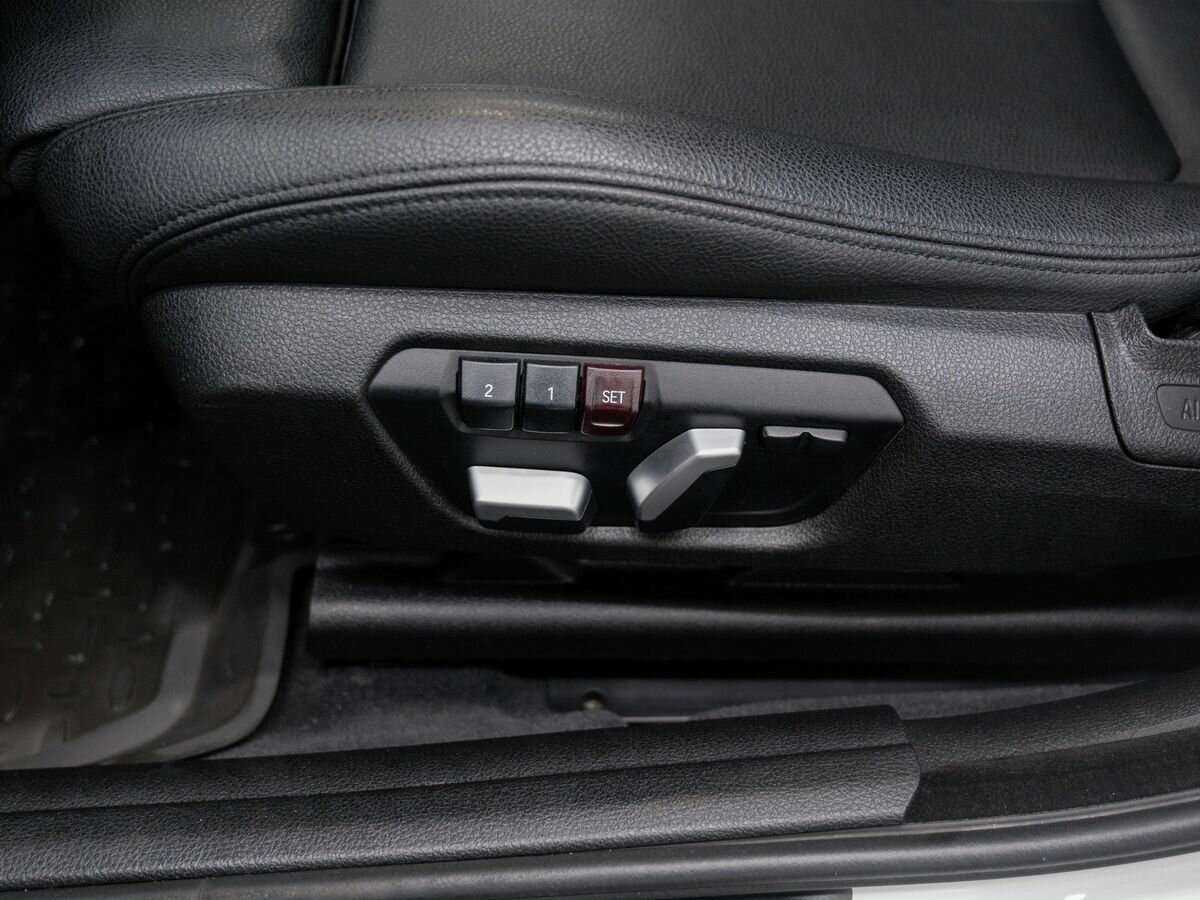 Купить BMW 3 серии с пробегом. Фото: #19