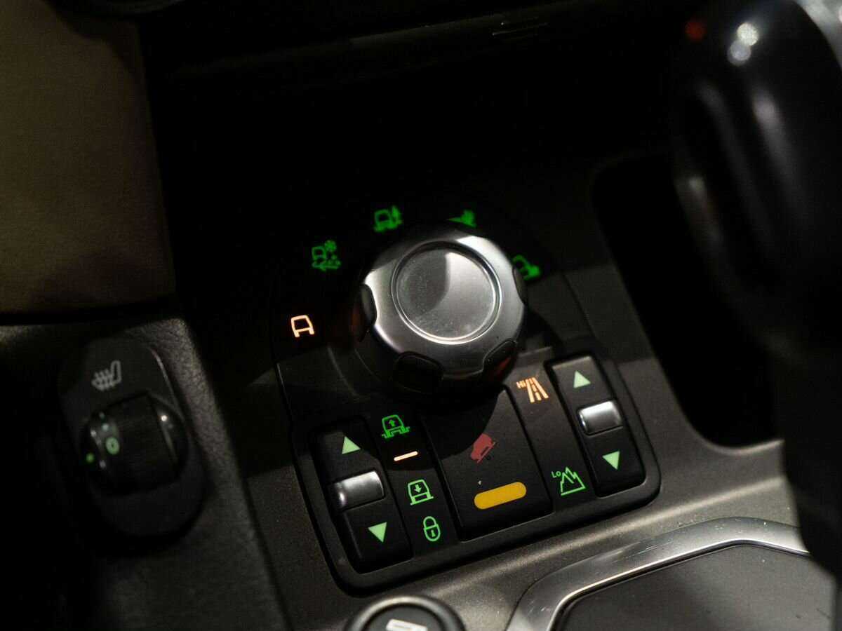 Купить Land Rover Discovery с пробегом. Фото: #15