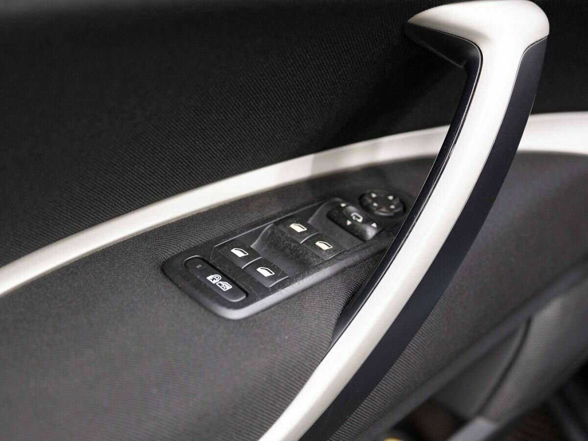 Купить Citroen C5 с пробегом. Фото: #17