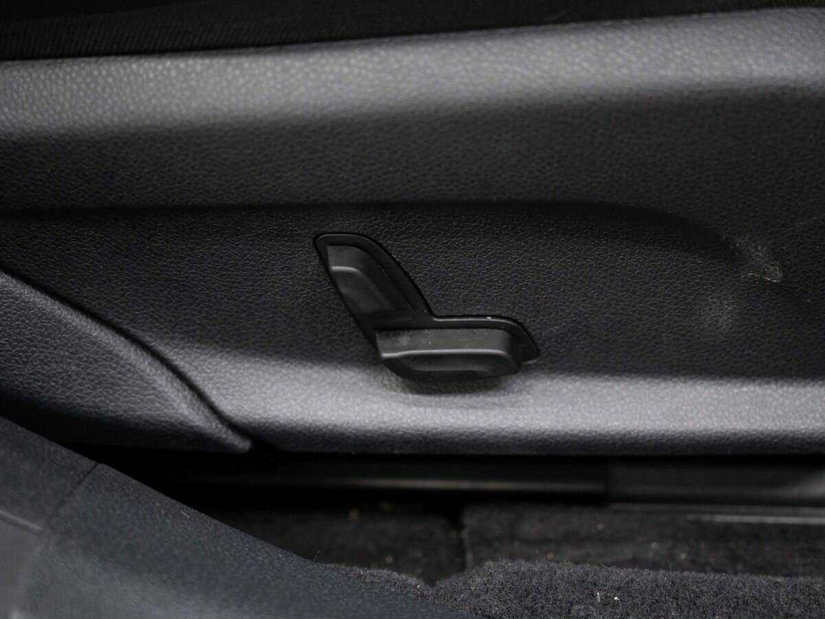 Купить Mercedes-Benz E-Класс с пробегом. Фото: #13