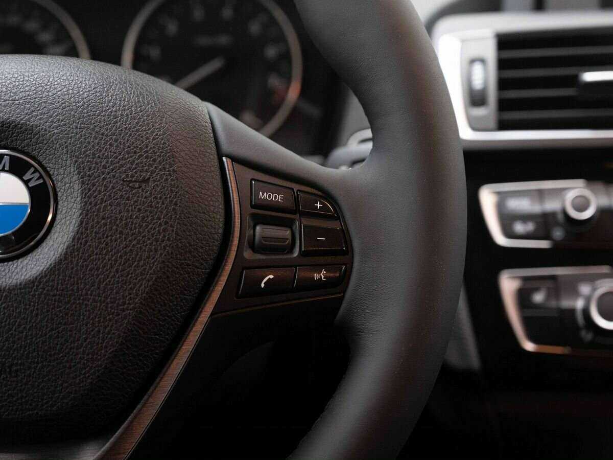 Купить BMW 1 серии с пробегом. Фото: #15