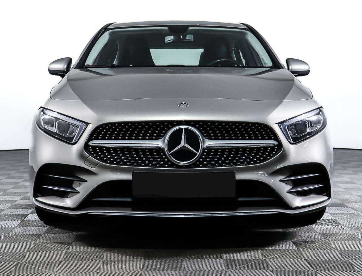 Купить Mercedes-Benz A-Класс с пробегом. Фото: #1