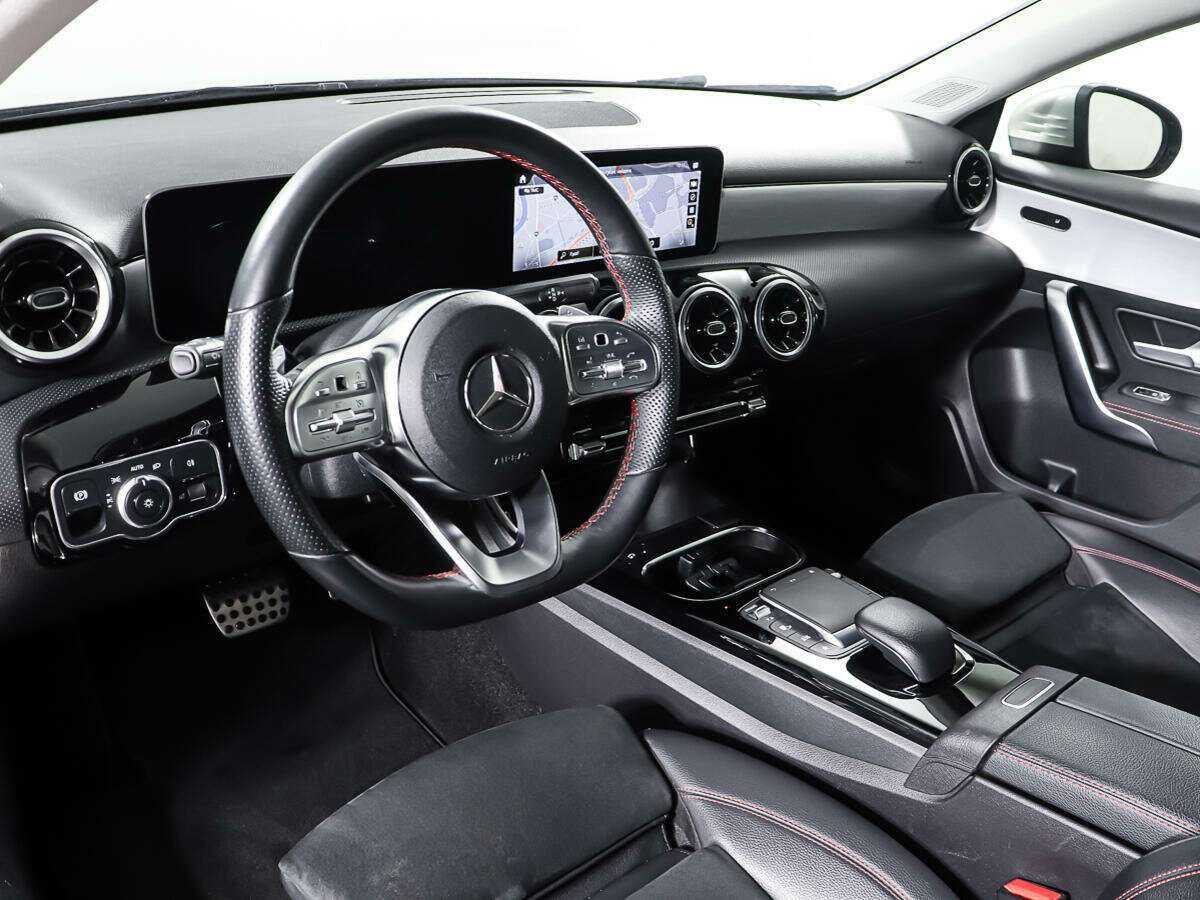 Купить Mercedes-Benz A-Класс с пробегом. Фото: #12