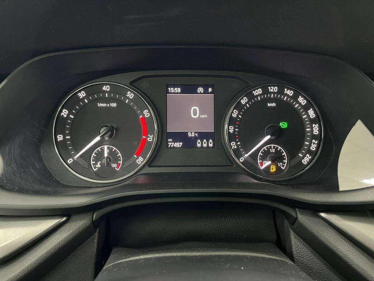 Купить Skoda Octavia с пробегом. Фото: #10