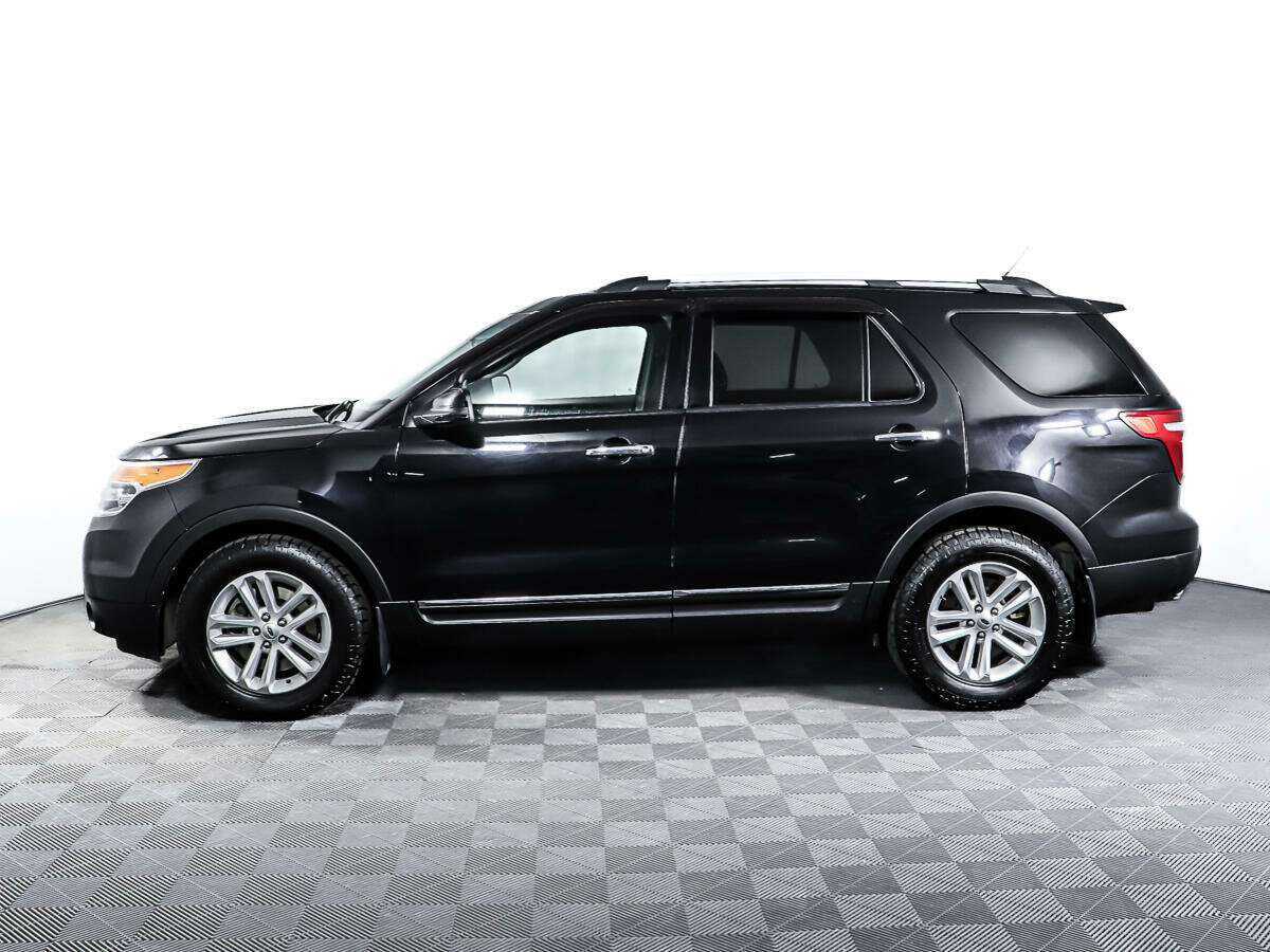 Купить Ford Explorer с пробегом. Фото: #7