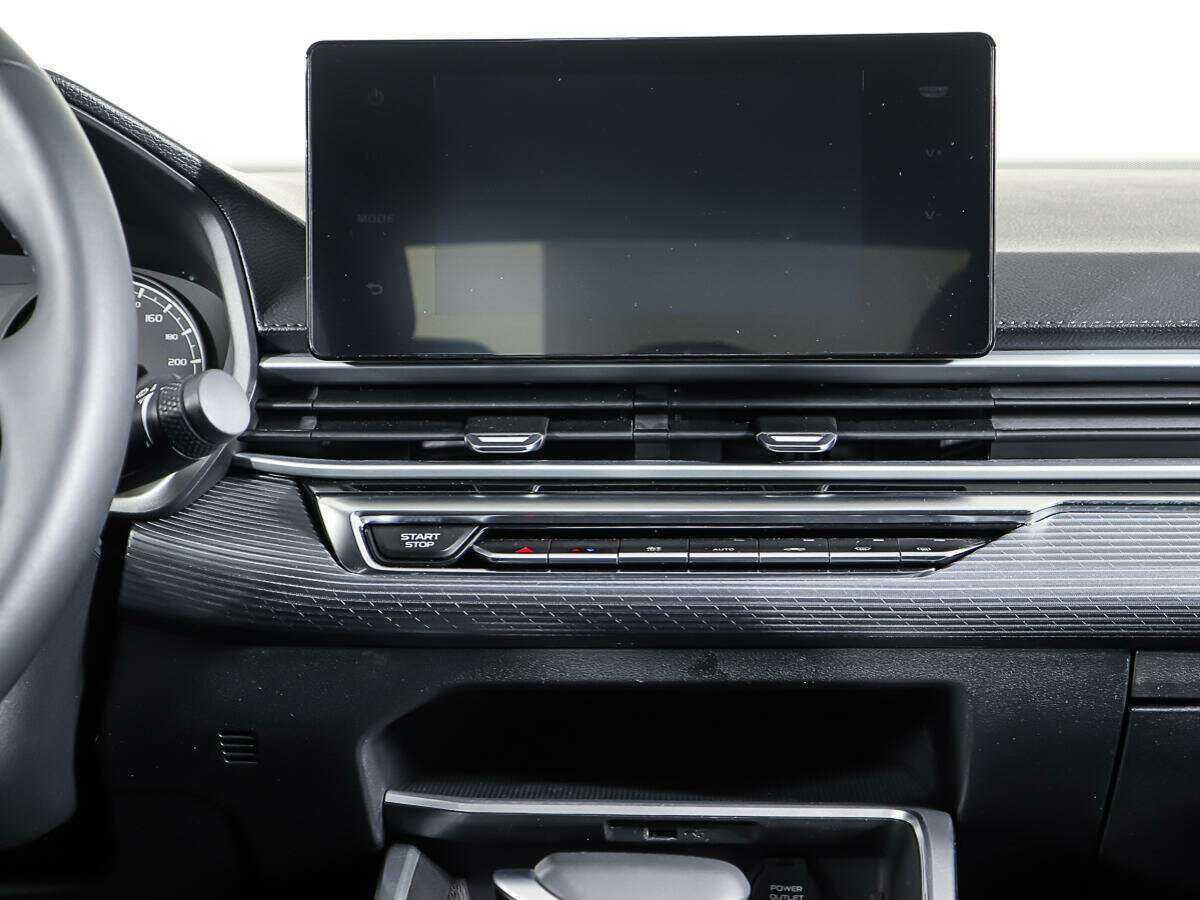 Купить Geely Emgrand с пробегом. Фото: #11