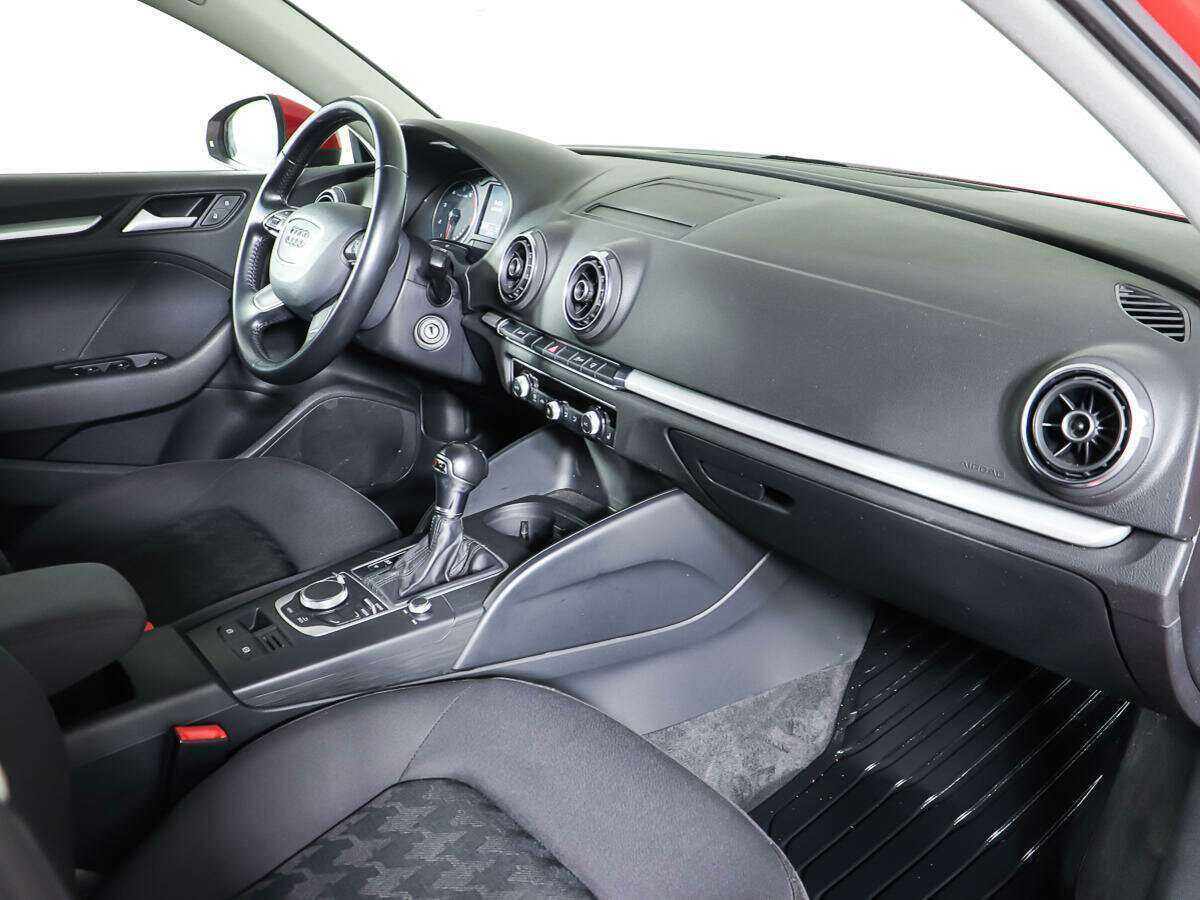 Купить Audi A3 с пробегом. Фото: #9