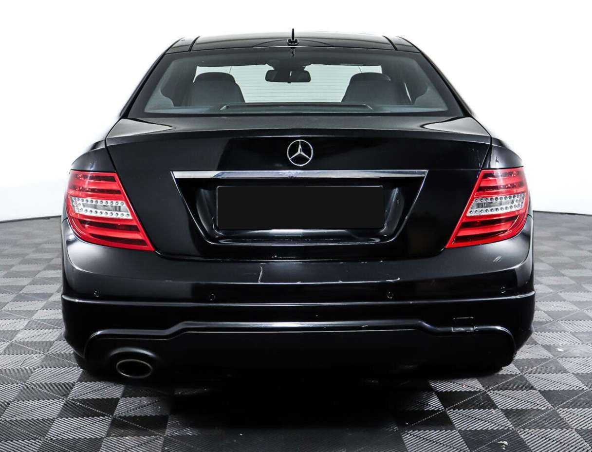 Купить Mercedes-Benz C-Класс с пробегом. Фото: #5