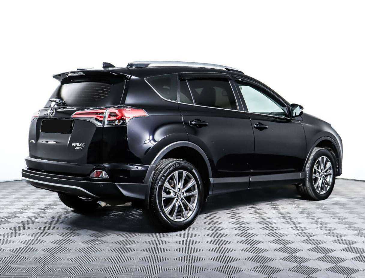 Купить Toyota RAV4 с пробегом. Фото: #4