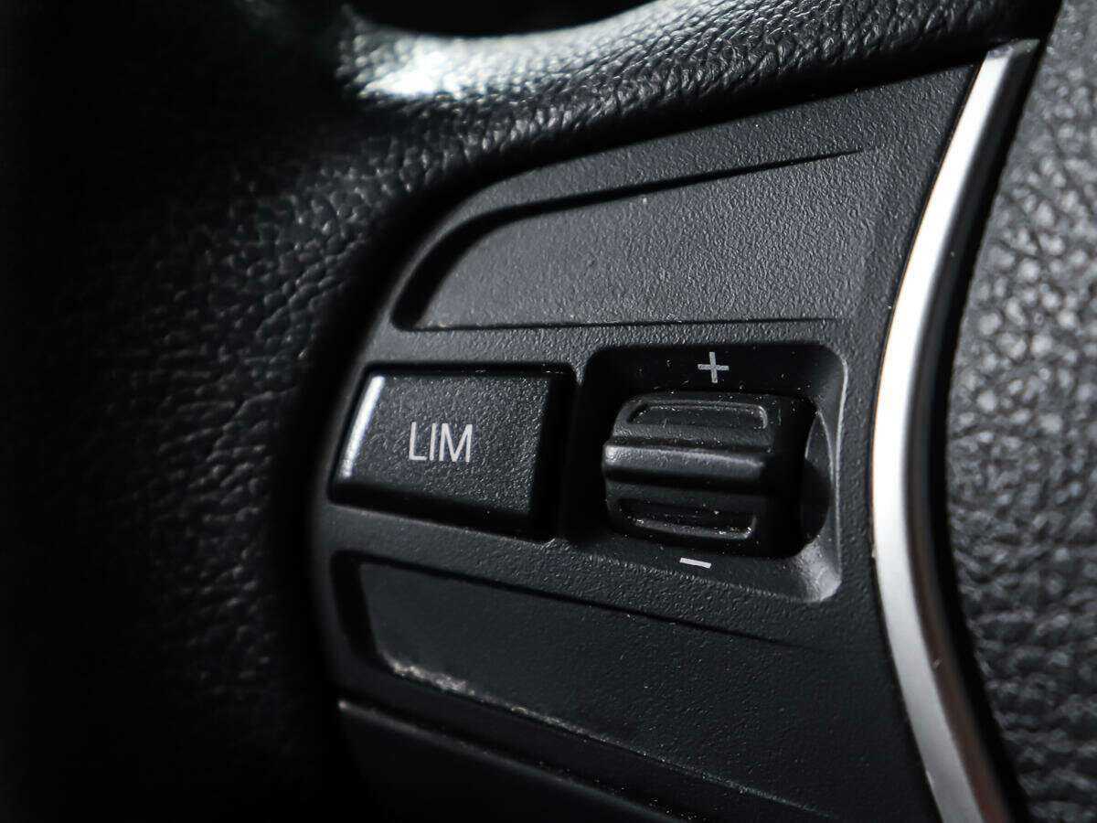 Купить BMW 3 серии с пробегом. Фото: #18