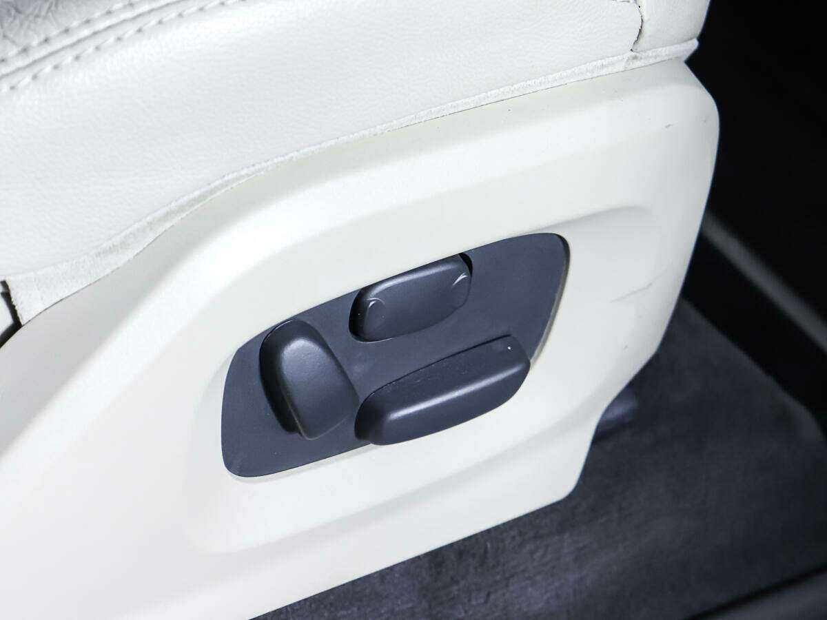 Купить Land Rover Range Rover Evoque с пробегом. Фото: #15