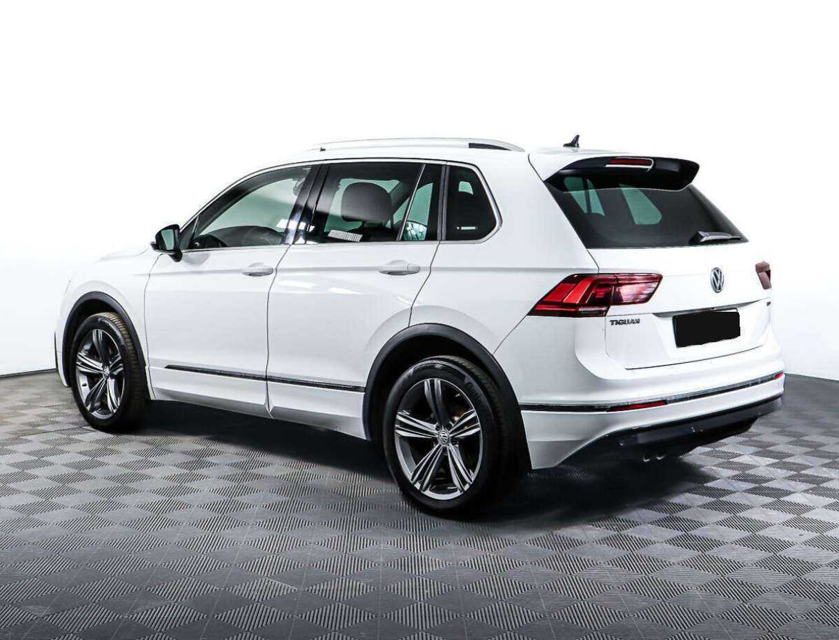 Купить Volkswagen Tiguan с пробегом. Фото: #6