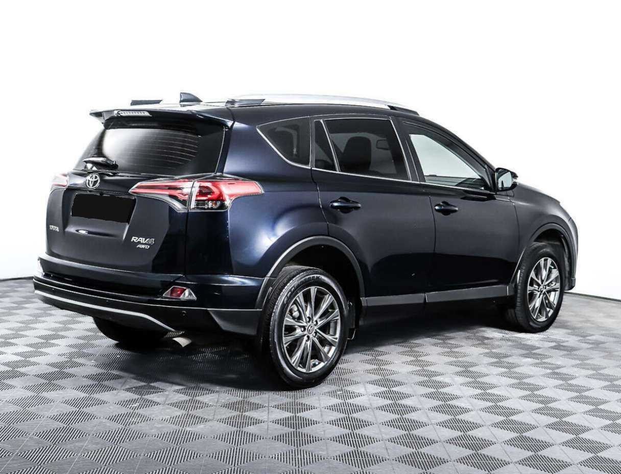 Купить Toyota RAV4 с пробегом. Фото: #4