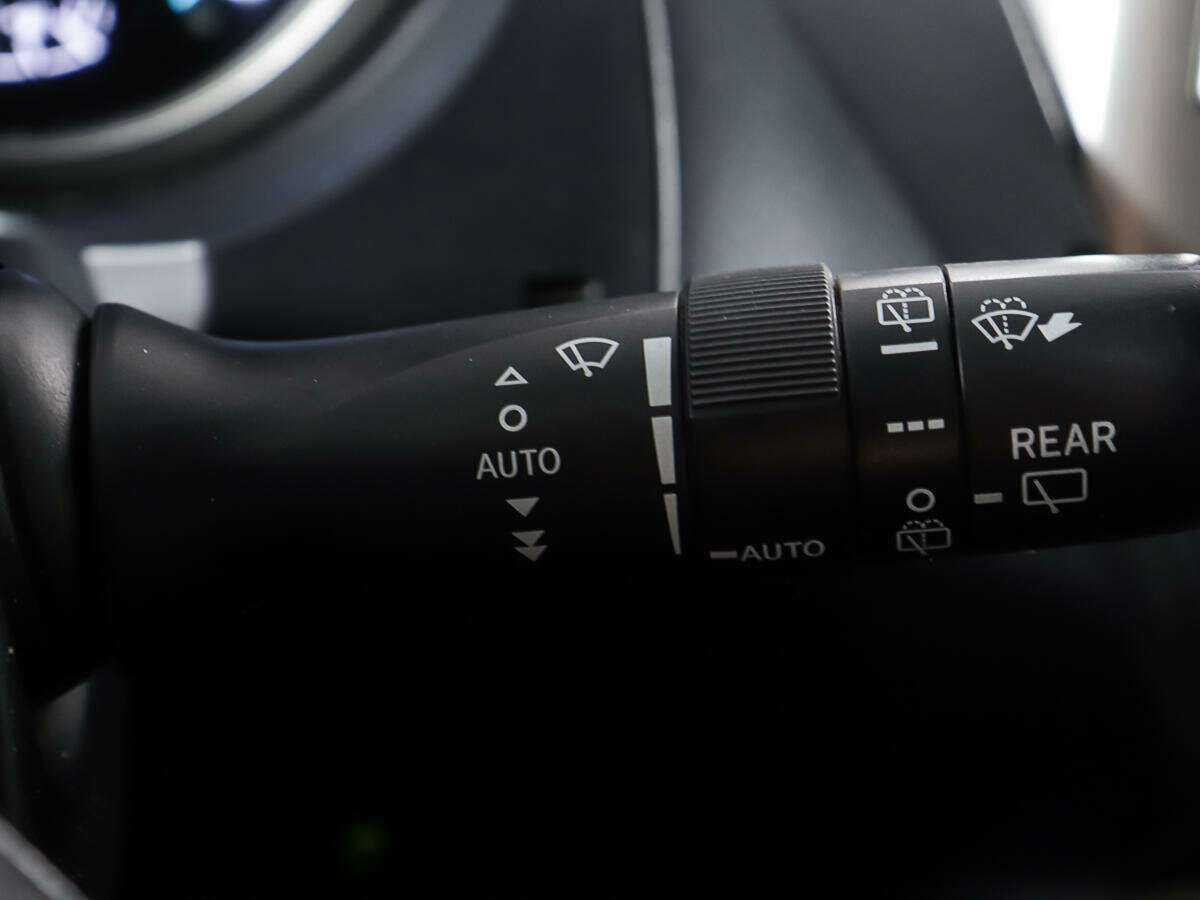 Купить Toyota Land Cruiser Prado с пробегом. Фото: #15