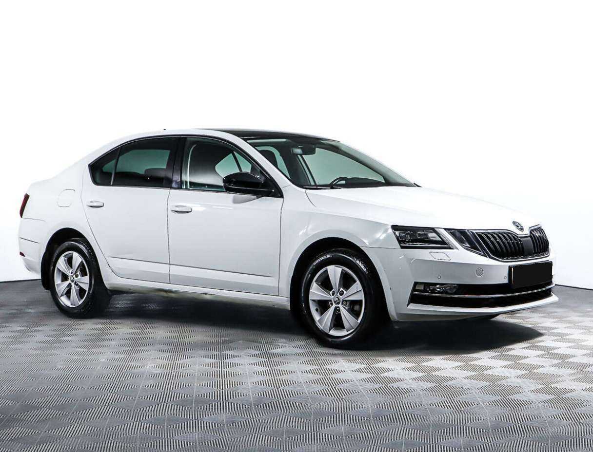 Купить Skoda Octavia с пробегом. Фото: #2