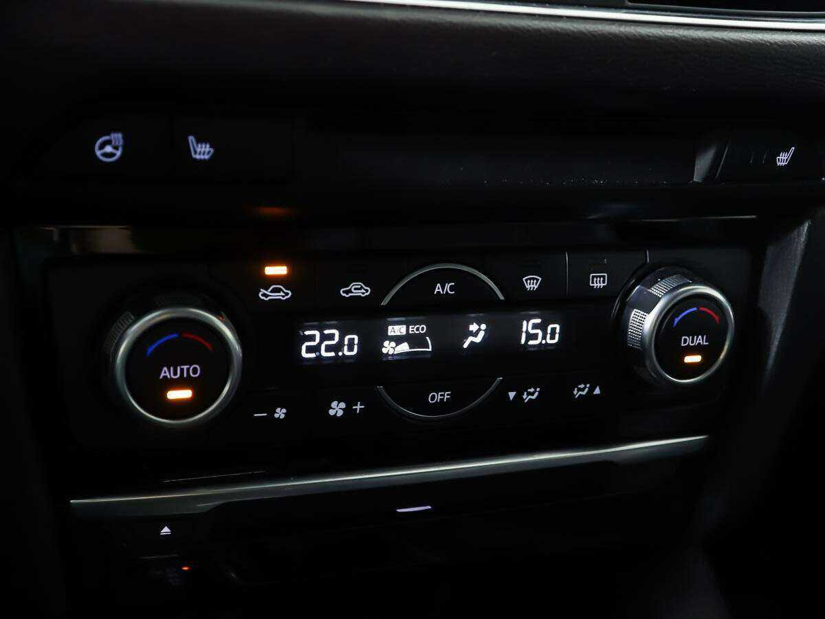 Купить Mazda 6 с пробегом. Фото: #15