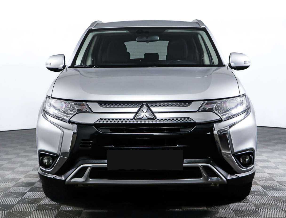 Купить Mitsubishi Outlander с пробегом. Фото: #1