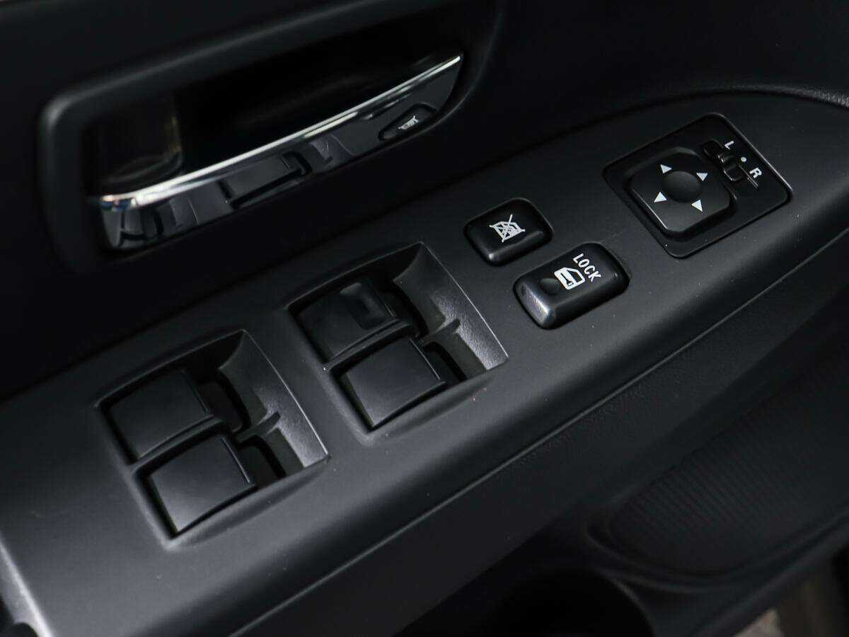 Купить Mitsubishi ASX с пробегом. Фото: #15