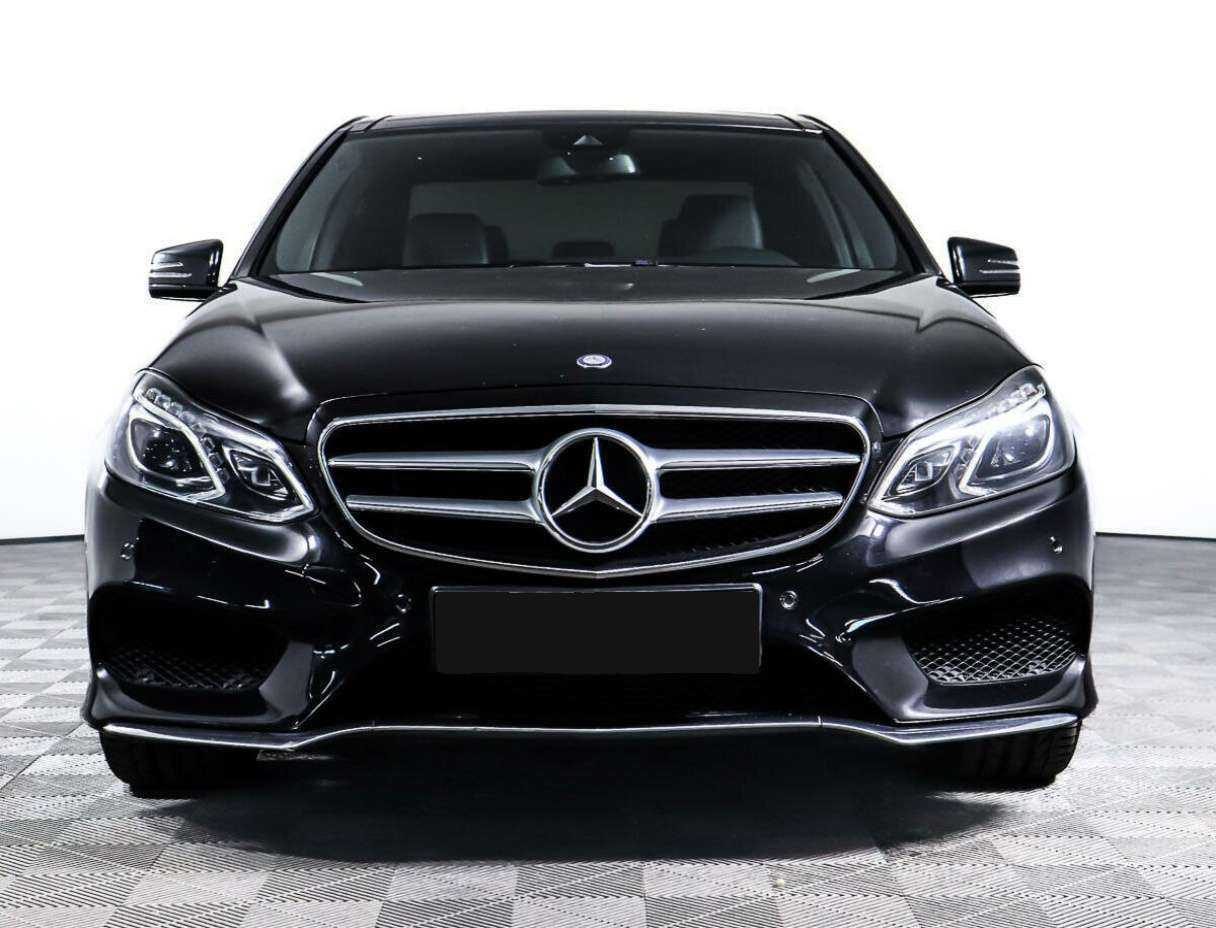 Купить Mercedes-Benz E-Класс с пробегом. Фото: #1