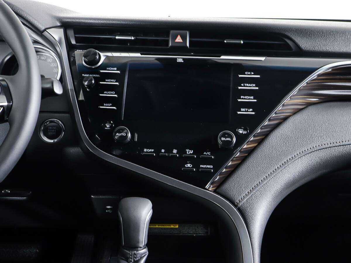 Купить Toyota Camry с пробегом. Фото: #11