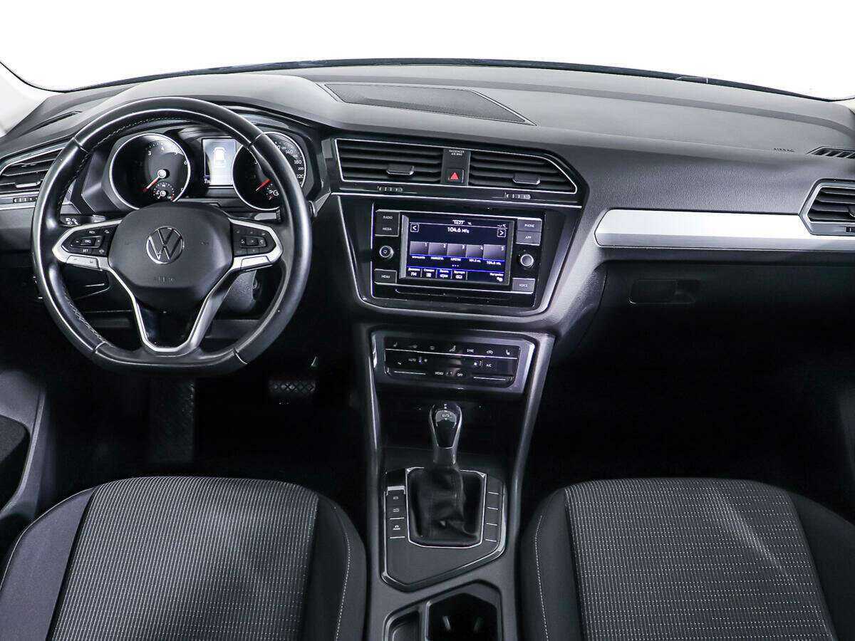 Купить Volkswagen Tiguan с пробегом. Фото: #9