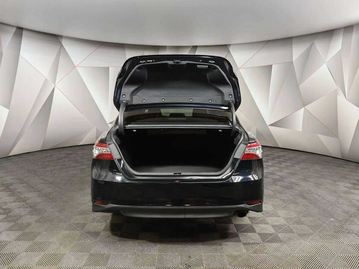 Купить Toyota Camry с пробегом. Фото: #17